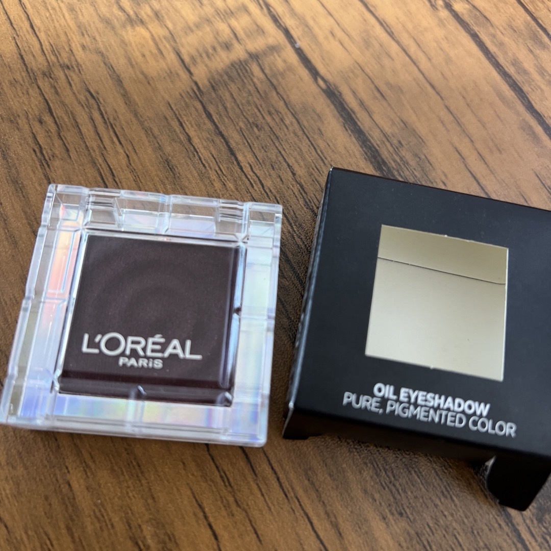 L'Oreal Paris(ロレアルパリ)のロレアルパリ　カラークイーンアイシャドウ09 コスメ/美容のベースメイク/化粧品(アイシャドウ)の商品写真