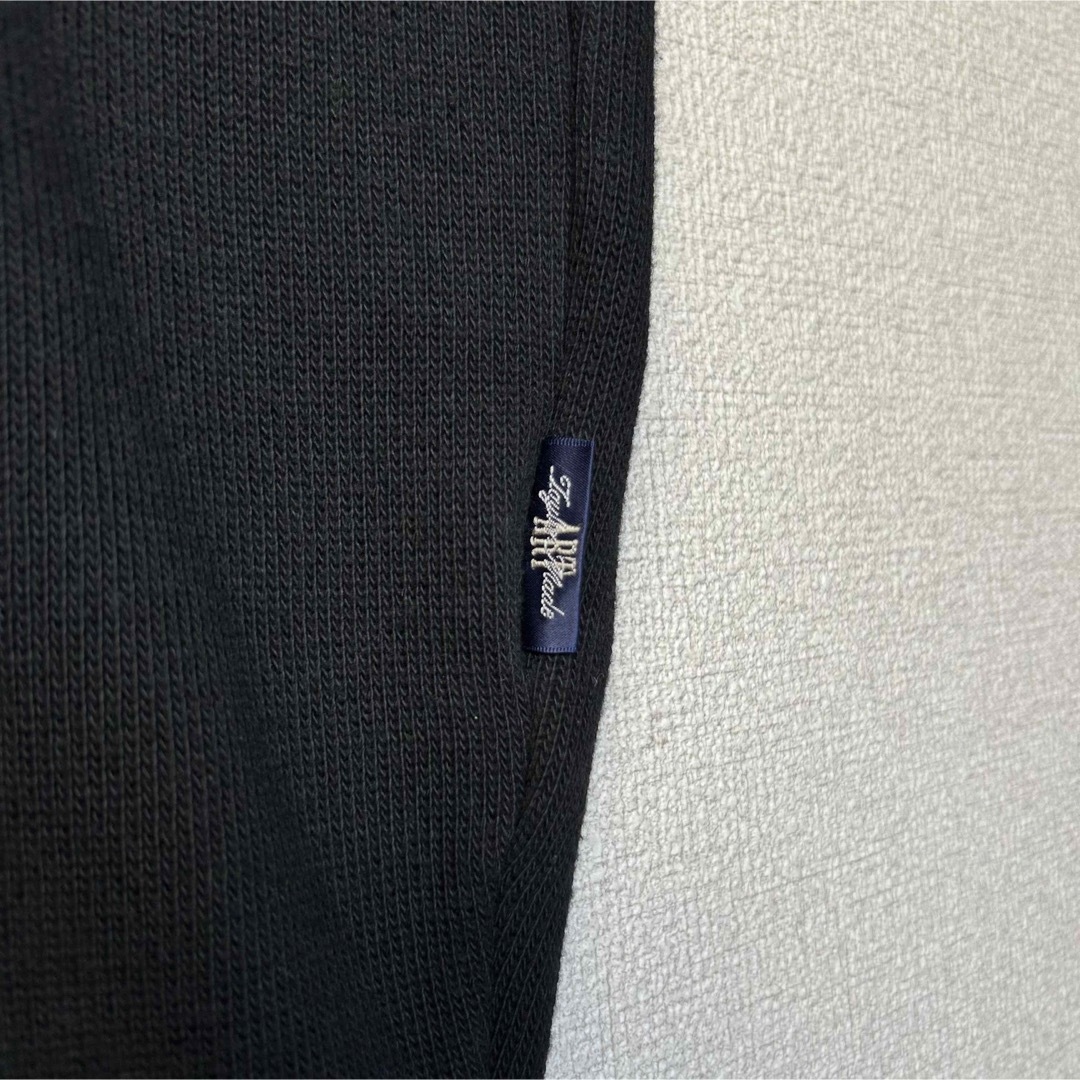 TaylorMade(テーラーメイド)のテーラーメイド　ベスト　ゴルフ　刺繍ロゴ　LL ビッグサイズ　古着　 メンズのトップス(ベスト)の商品写真