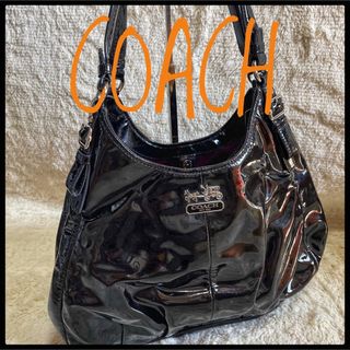 コーチ(COACH)の美品♥COACH コーチ/ショルダーバッグ/ブラック　パテント(ショルダーバッグ)