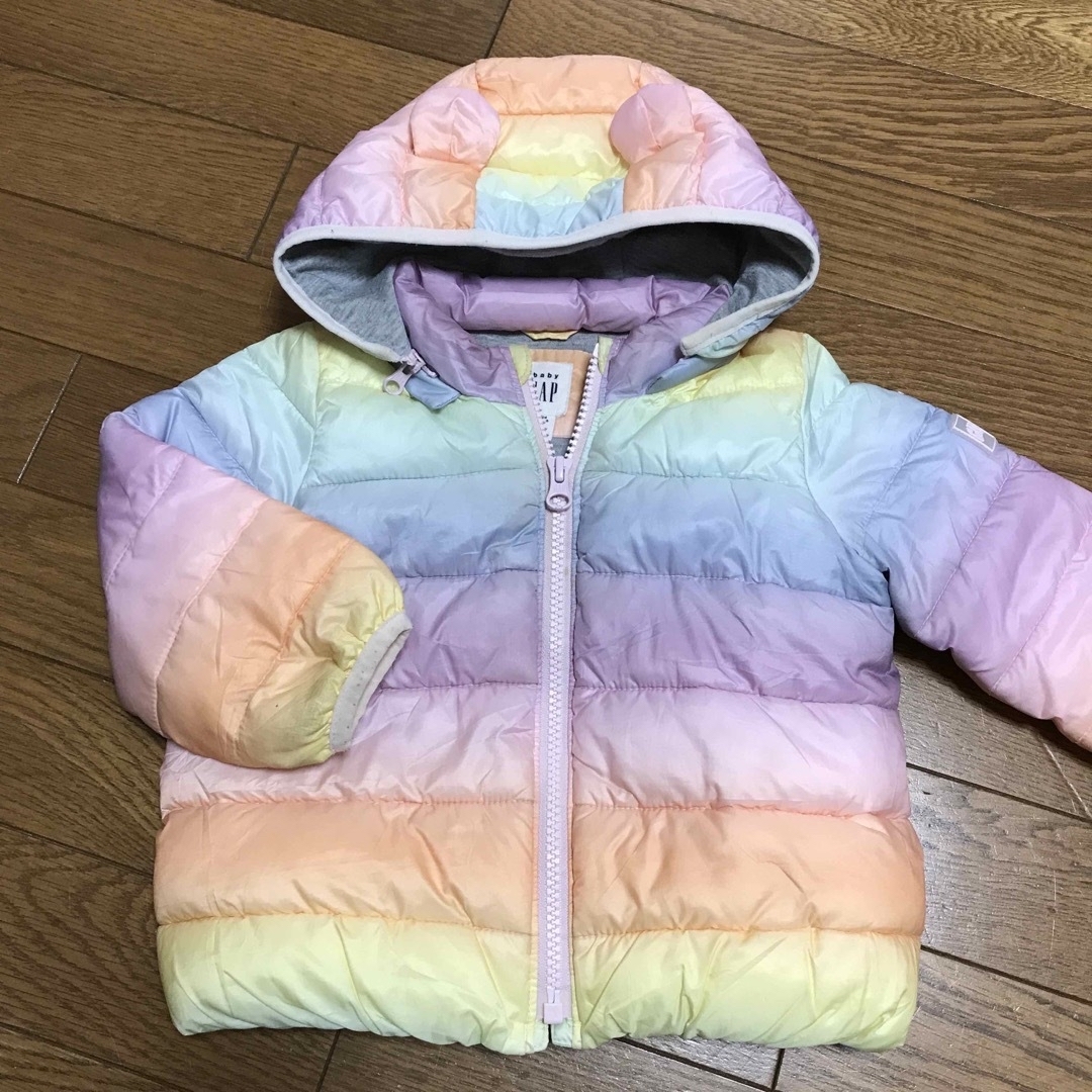 baby GAP レインボー ダウン 90 | フリマアプリ ラクマ