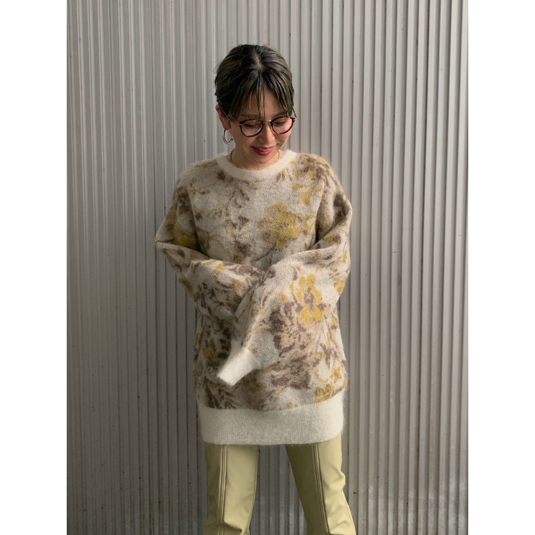 Ameri VINTAGE(アメリヴィンテージ)のAmeri VINTAGE 3WAY NOSTALGIC RUG KNIT レディースのトップス(ニット/セーター)の商品写真