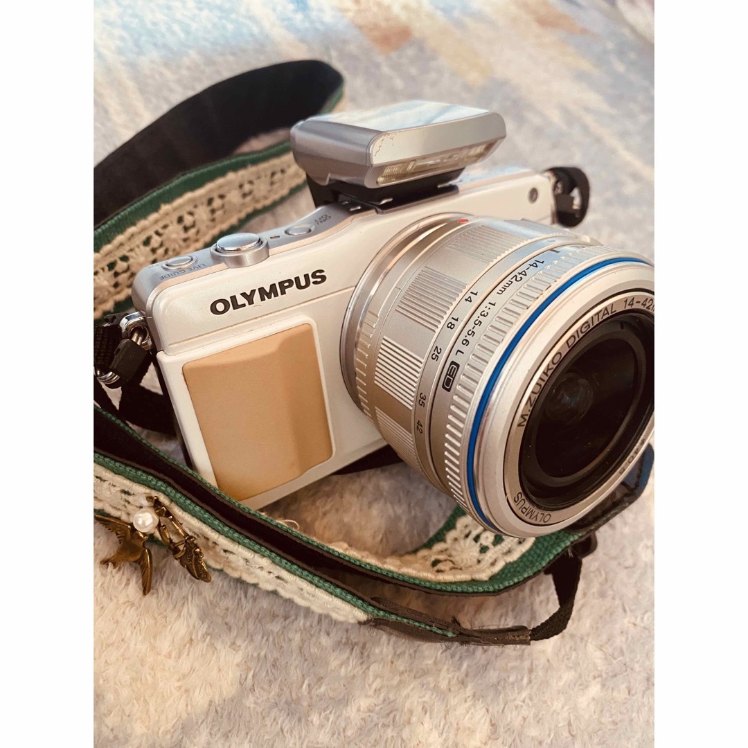 OLYMPUS PEN mini