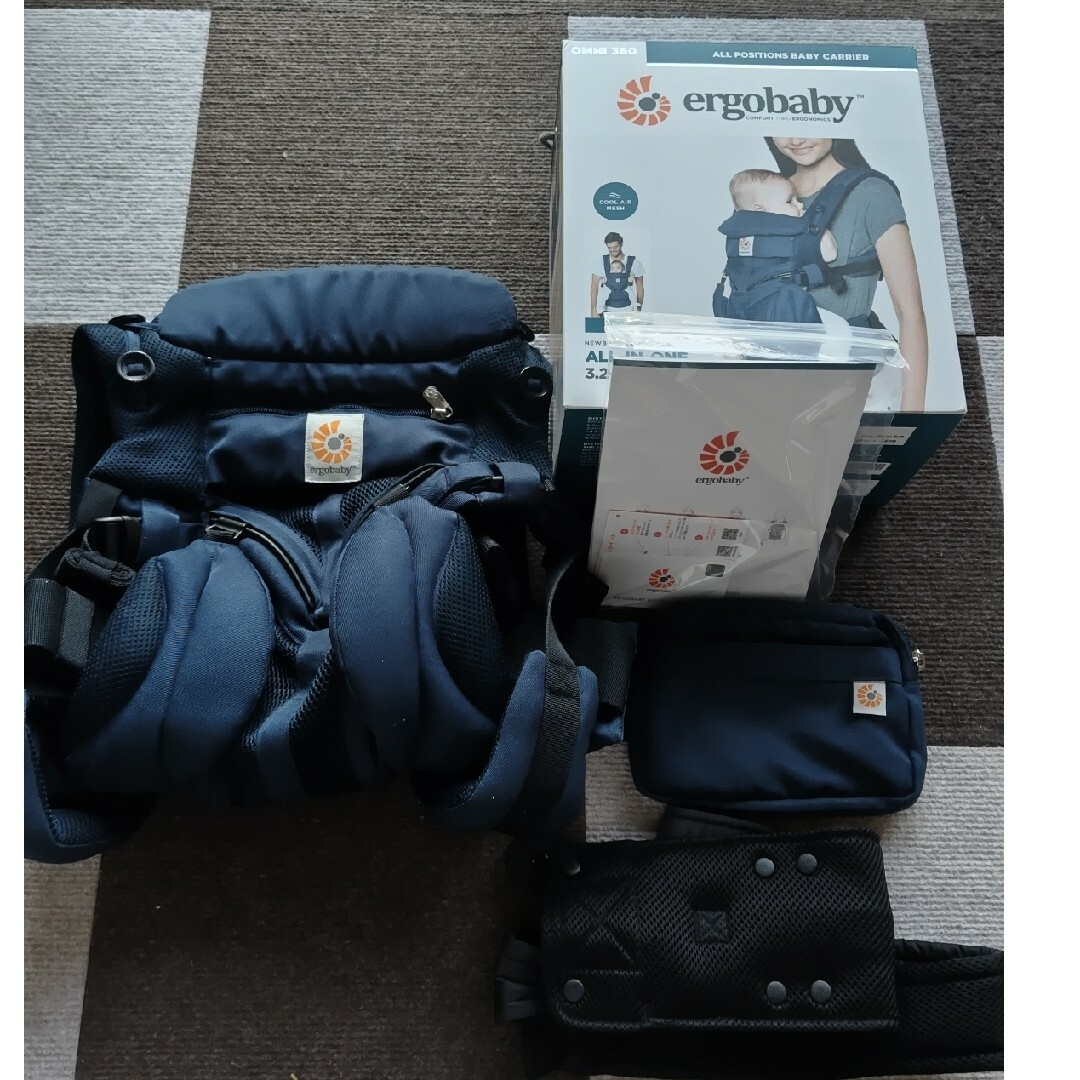 Ergobaby(エルゴベビー)のエルゴ OMNI 360 クールエア ミッドナイトブルー キッズ/ベビー/マタニティの外出/移動用品(抱っこひも/おんぶひも)の商品写真