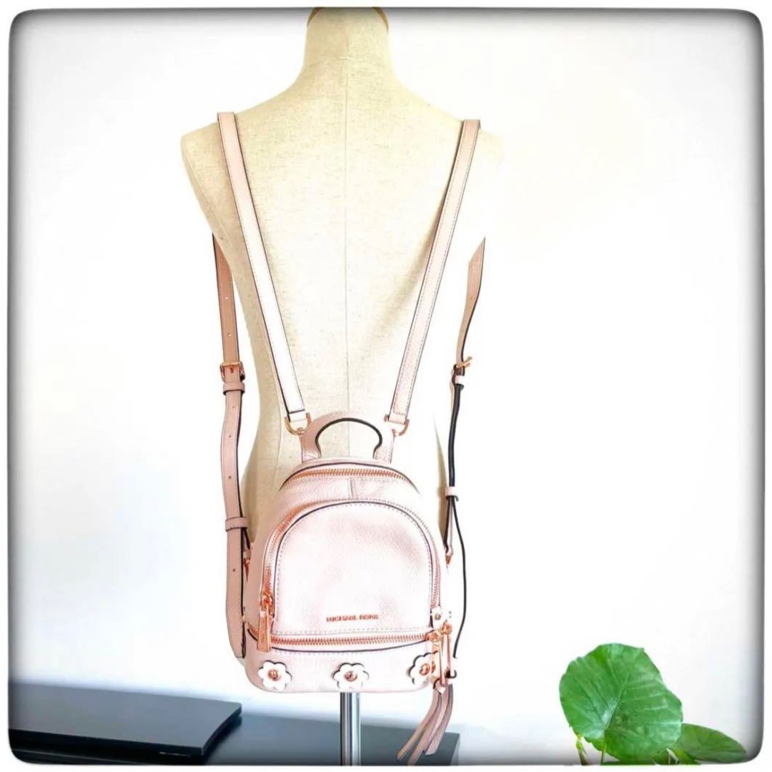 新品】マイケルコース ERIN リュック ピンク【定価69,300】 なるし 新品】マイケルコース ERIN リュック ピンク【定価69,300】 なるし