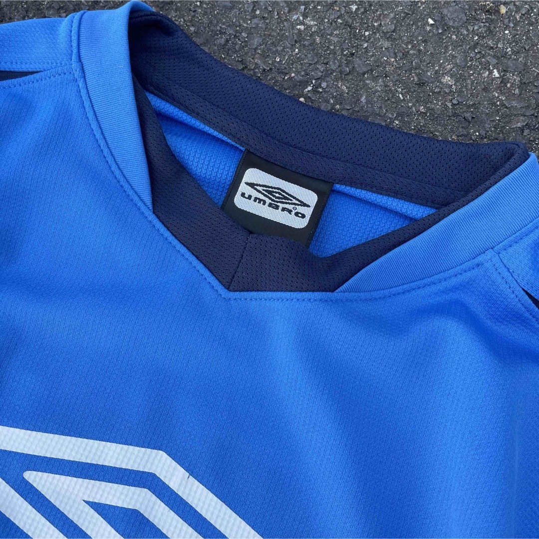 UMBRO(アンブロ)の【テック系アーカイブ】90's UMBRO ゲームシャツ　ビンテージ　Y2K メンズのトップス(Tシャツ/カットソー(七分/長袖))の商品写真