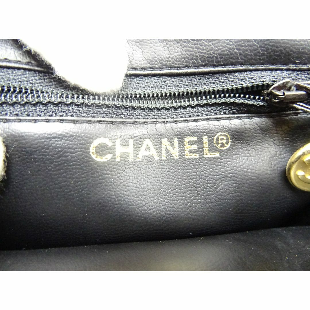 CHANEL(シャネル)のK名009/ CHANEL レザー ウエストポーチ バッグ ブラック レディースのバッグ(ボディバッグ/ウエストポーチ)の商品写真