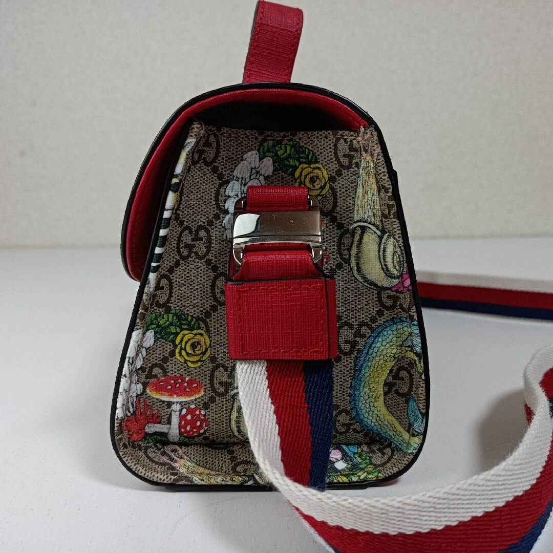 Gucci(グッチ)の大人気完売 GUCCI グッチ ヒグチユウコ コラボ 猫ちゃん ショルダーバッグ レディースのバッグ(ショルダーバッグ)の商品写真