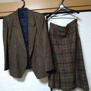 ダックス(DAKS)のDAKS レディーススーツ　11号(スーツ)