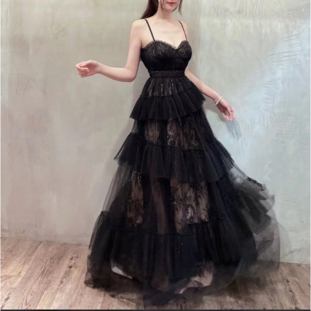 BCBGMAXAZRIA(ビーシービージーマックスアズリア)の❤️BCBGMAXAZRIA新作新品　黒レース　ロングワンピース　ドレス　結婚式 レディースのフォーマル/ドレス(ロングドレス)の商品写真