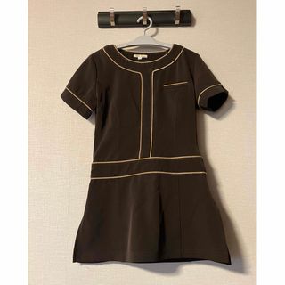 美品☆シルエットが綺麗なエステユニフォームS☆かぶりタイプ(チュニック)