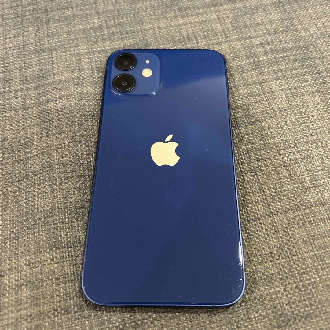 iPhone(アイフォーン)のiPhone12 mini 64GB ブルー 中古品 じゅま様専用 スマホ/家電/カメラのスマートフォン/携帯電話(スマートフォン本体)の商品写真