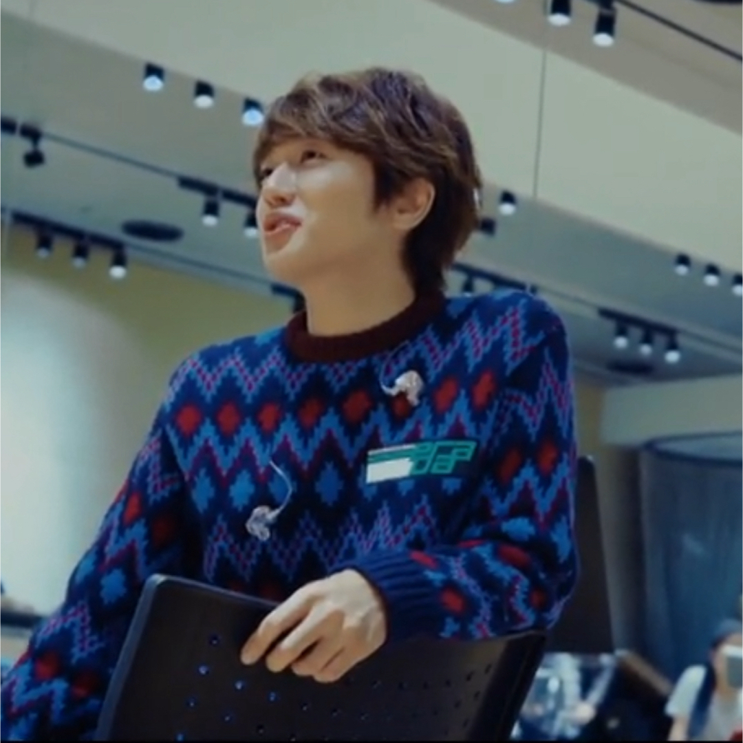 PRADA(プラダ)のNissy 西島隆弘　にっしー　PRADA プラダ　ニット　セーター メンズのトップス(ニット/セーター)の商品写真