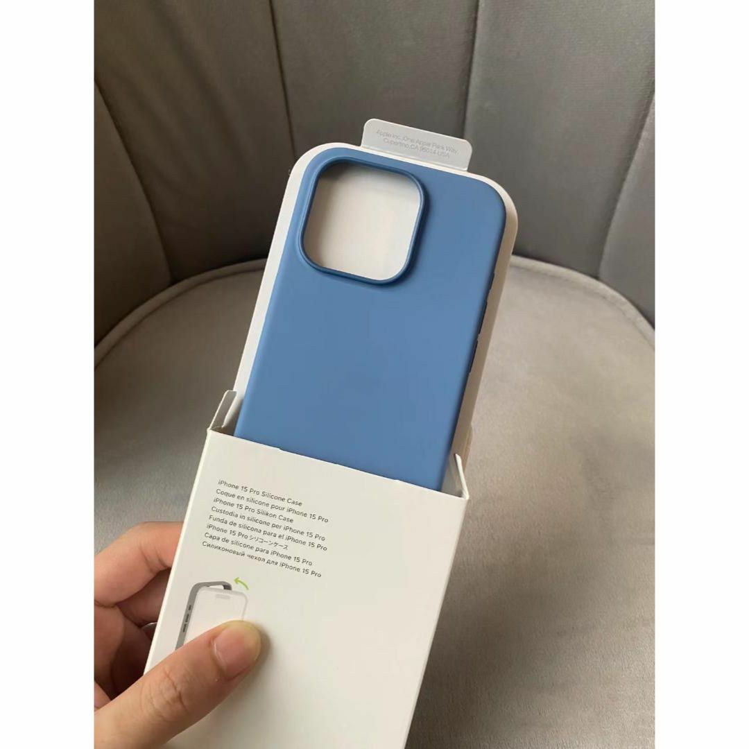 新品】純正互換品iPhone 15 pro シリコンケース ウインター 新品】純正互換品iPhone 15 pro シリコンケース ウインター