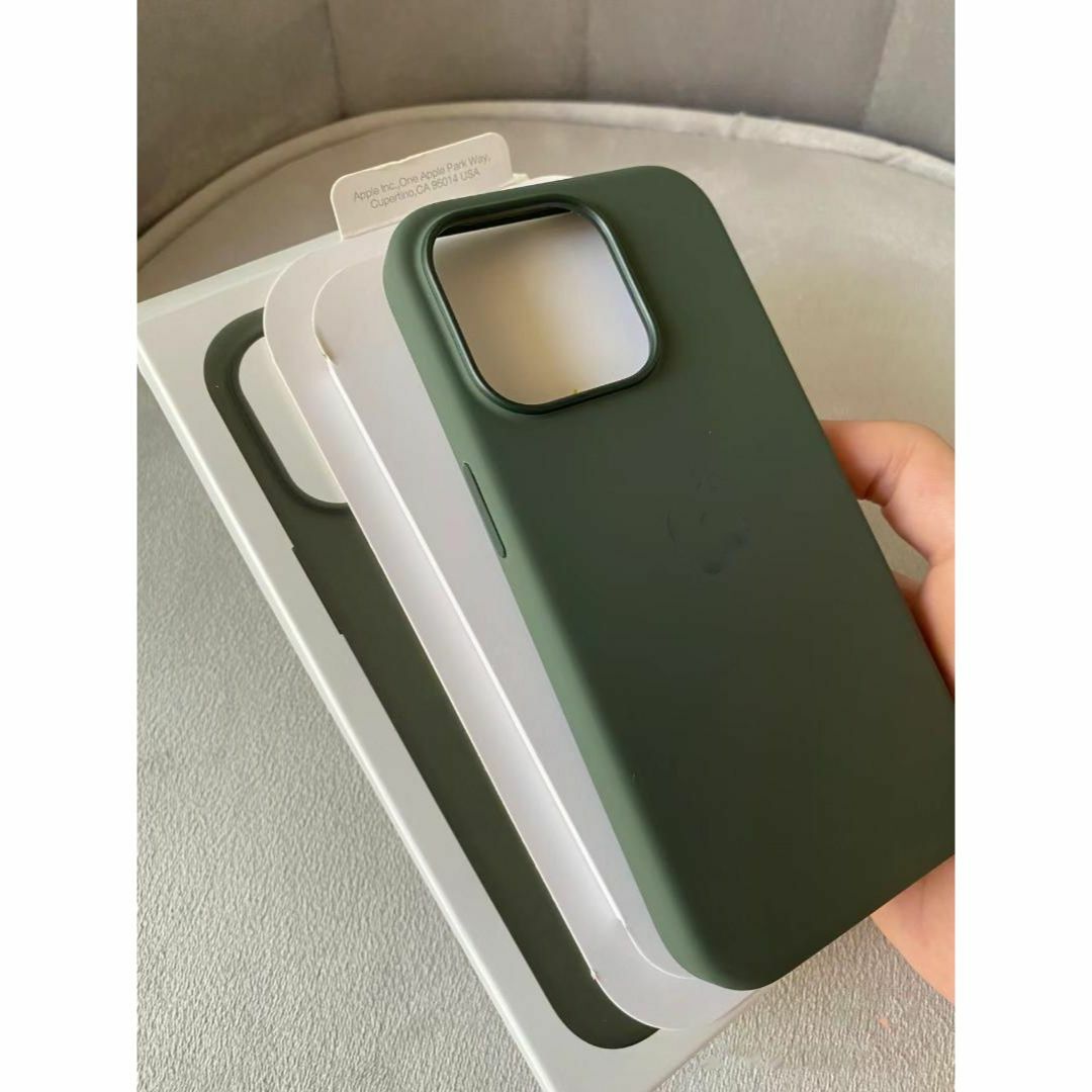 【新品】純正互換品iPhone 15 pro シリコンケース サイプレス 【新品】純正互換品iPhone 15 pro シリコンケース サイプレス