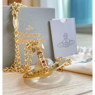 ヴィヴィアン(Vivienne Westwood) ネックレス(グリーン・カーキ/緑色