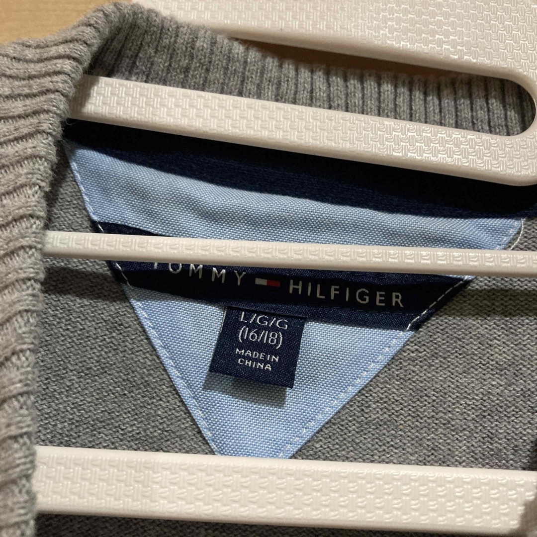 TOMMY HILFIGER(トミーヒルフィガー)のトミーヒルフィガー　Lサイズ　160〜170cm キッズ/ベビー/マタニティのキッズ服男の子用(90cm~)(Tシャツ/カットソー)の商品写真