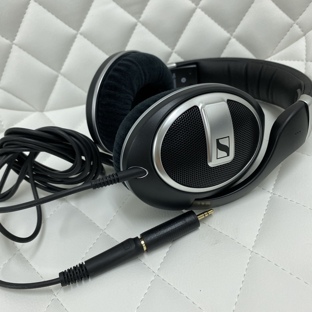 SENNHEISER ヘッドホンのサムネイル