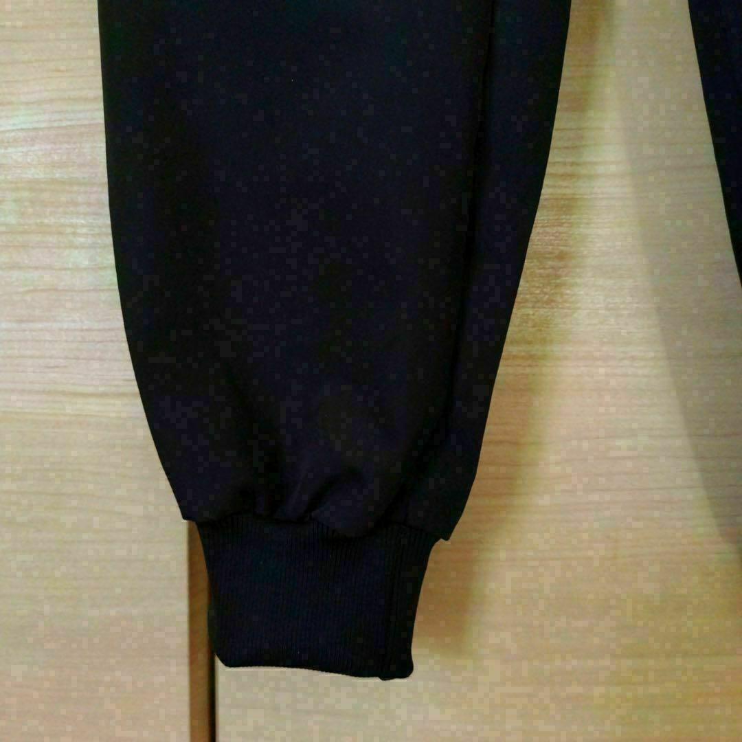 美脚　カーゴパンツ 黒　S　ワークパンツ　体型カバー　ゆったり　アウトドア レディースのパンツ(ワークパンツ/カーゴパンツ)の商品写真