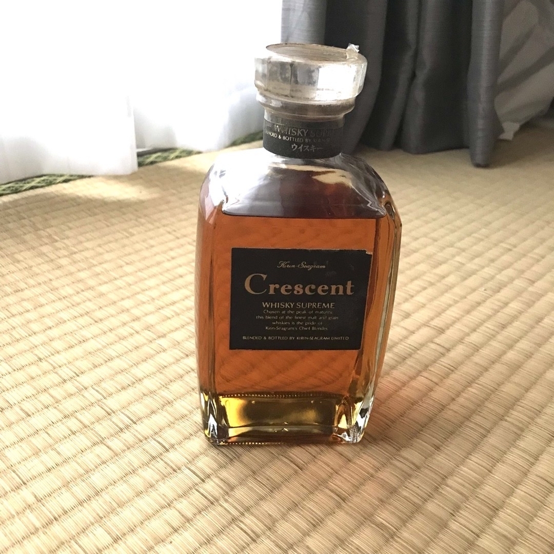 キリン(キリン)の【lead様専用】CRESCENT キリンシーグラム とニッカウィスキーゴールド 食品/飲料/酒の酒(ウイスキー)の商品写真