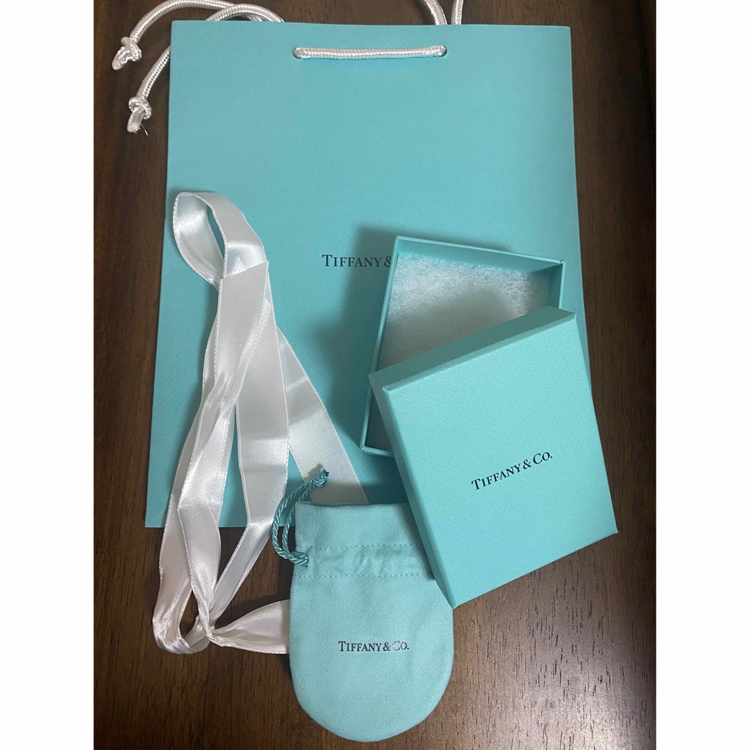 オンラインストア人気 Tiffanyティファニー 空箱ブレスレットケース ...