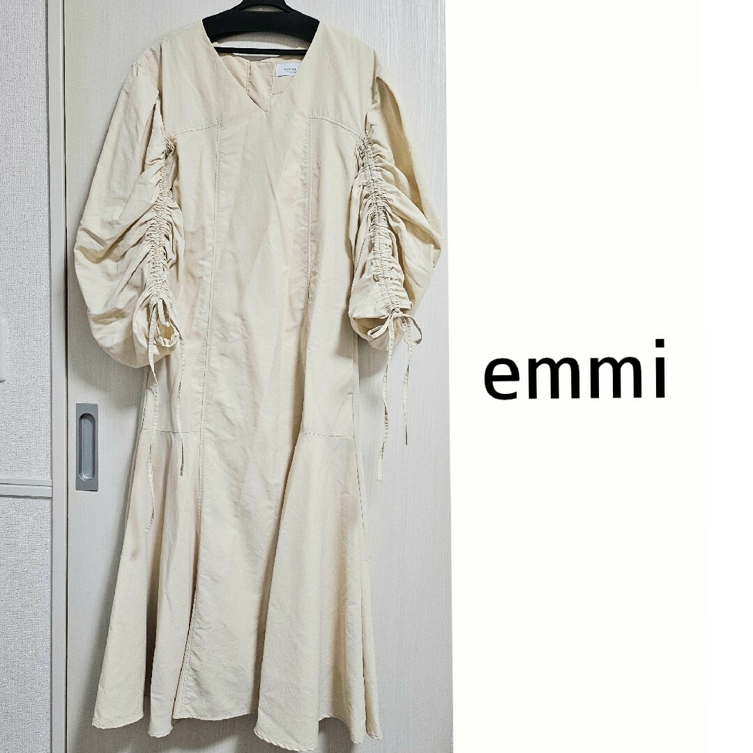 emmi atelier - 最終値下げ☆美品☆emmi atelier 袖ギャザーワンピース