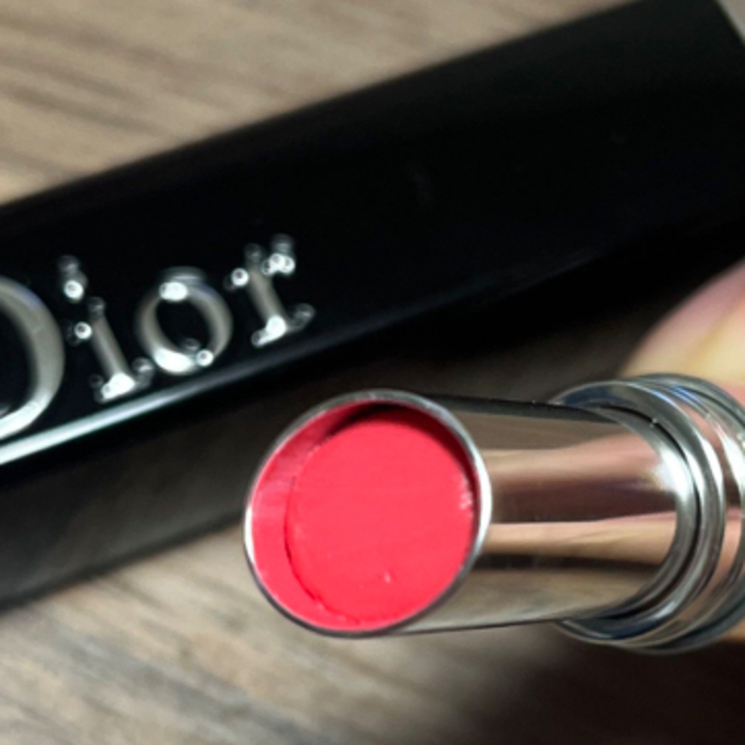 Dior(ディオール)のDior アディクトラッカースティック 564 メルローズ コスメ/美容のベースメイク/化粧品(口紅)の商品写真