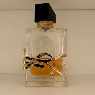 イヴサンローラン(Yves Saint Laurent)のイブサンローラン リブレ オーデパルファム 50ml(香水(女性用))