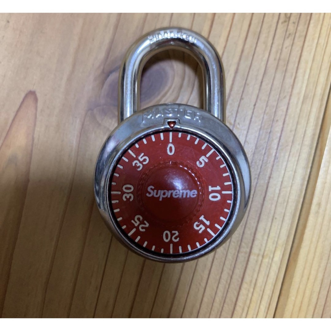 Supreme(シュプリーム)のSupreme × Master Lock Supreme×fragment  メンズのファッション小物(その他)の商品写真