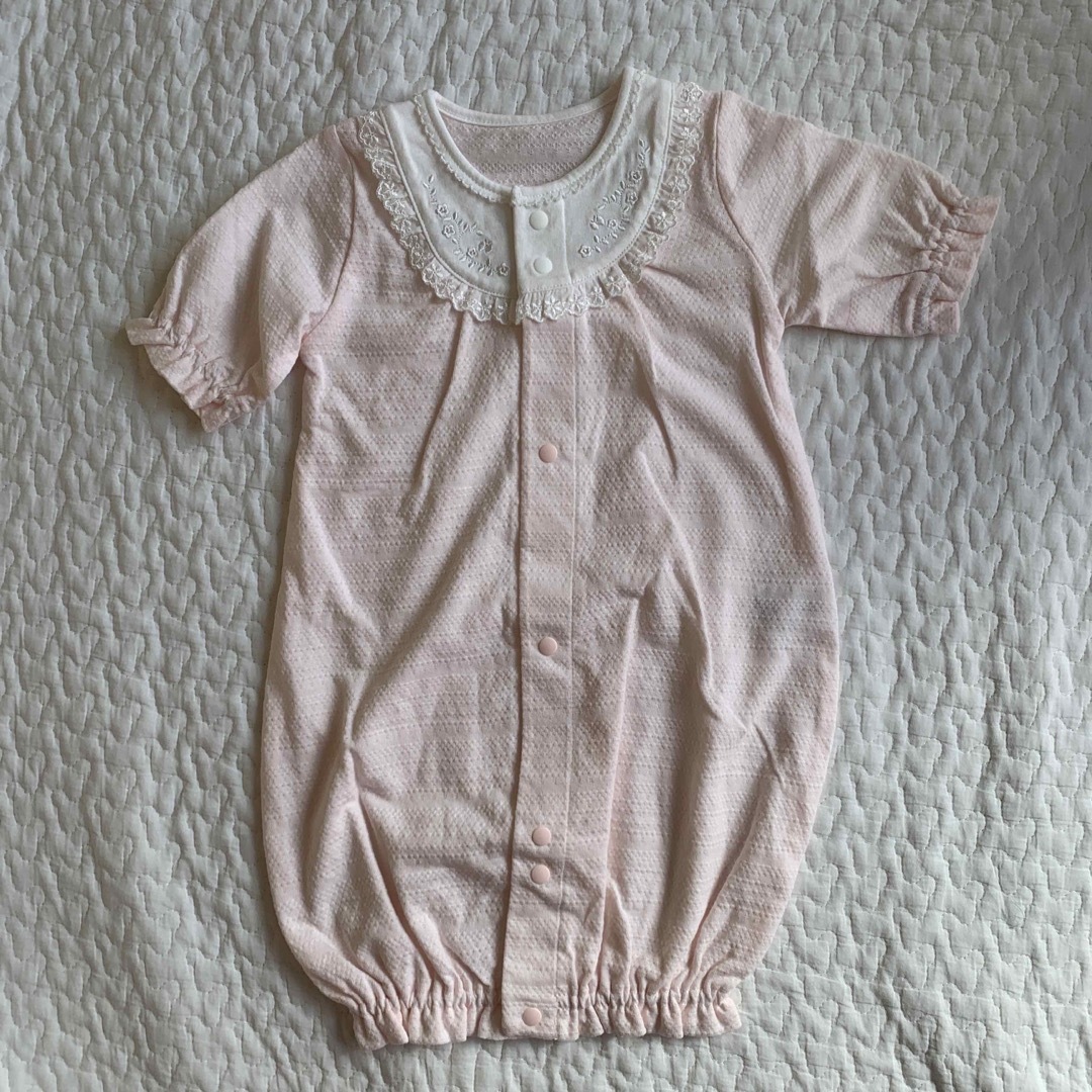 西松屋(ニシマツヤ)の新生児　ツーウェイオール キッズ/ベビー/マタニティのベビー服(~85cm)(ロンパース)の商品写真