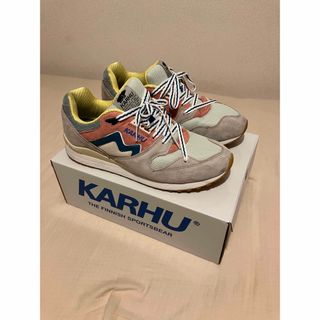 カルフ(KARHU)のkarhu synchron classicカルフ シンクロンクラシック28cm(スニーカー)