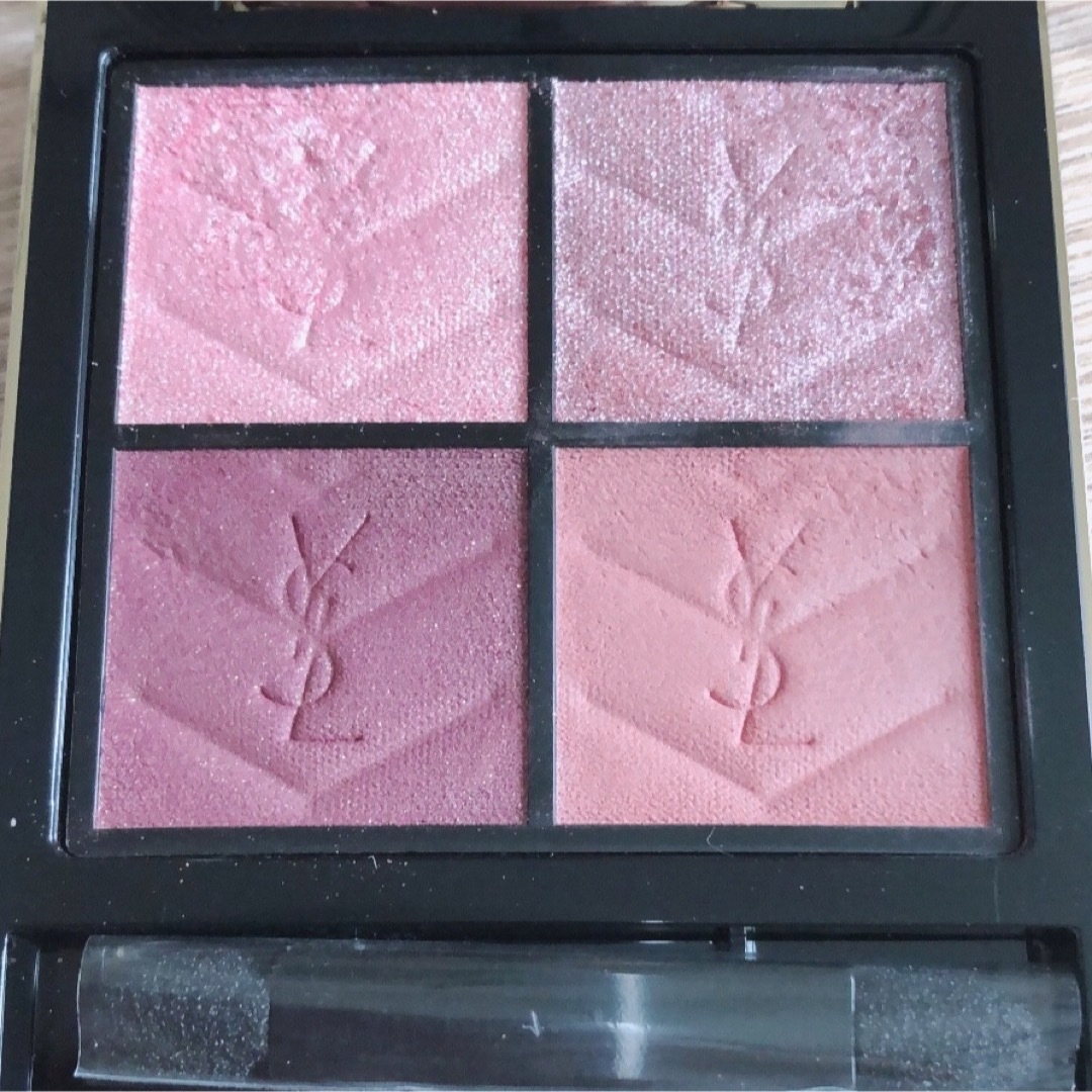 Yves Saint Laurent Beaute - イヴ・サンローラン クチュールミニ