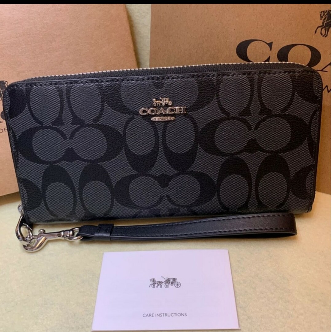 ファッション小物新品　COACH　長財布　シグネチャー　ブラック　ラウンドファスナー　小銭入れ