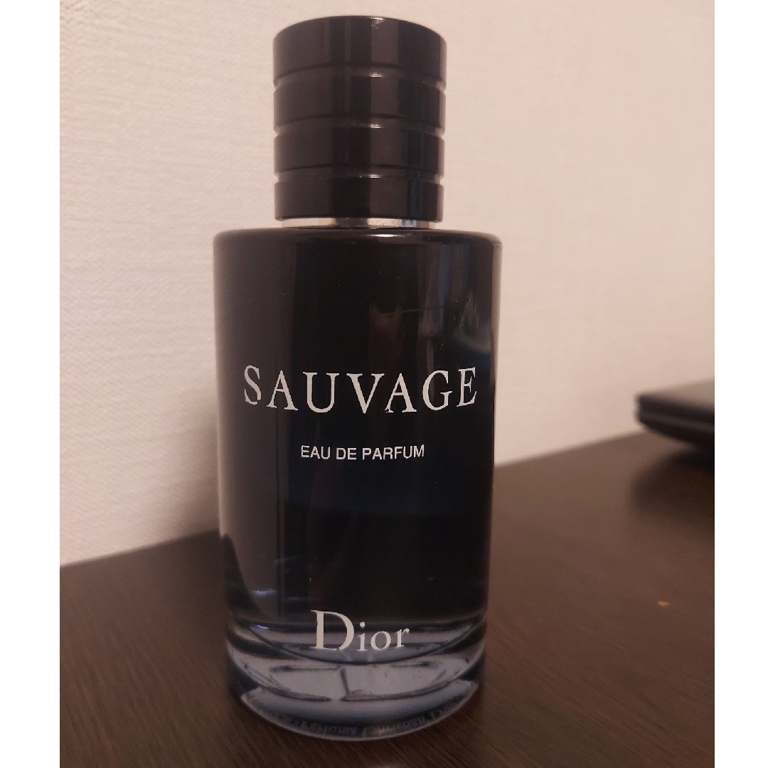 Christian Dior(クリスチャンディオール)のディオール　ソバージュオードパルファム　100ml コスメ/美容の香水(香水(男性用))の商品写真