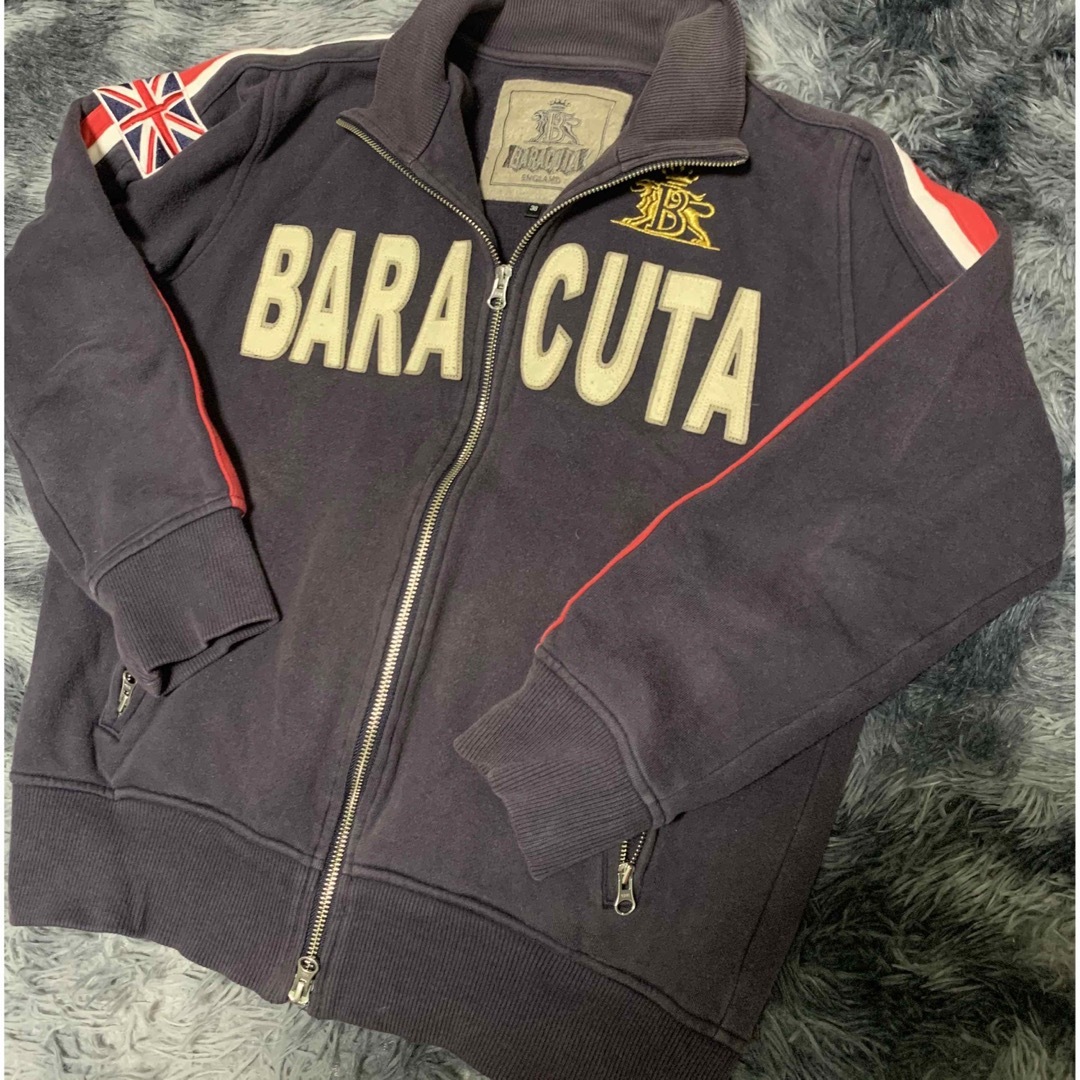 BARACUTスエット