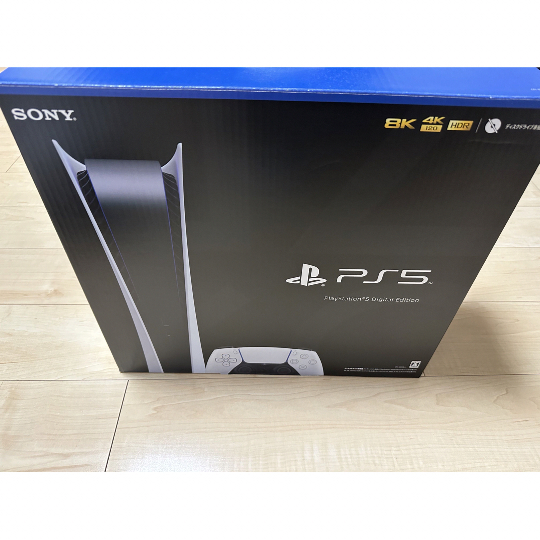 PlayStation(プレイステーション)のps5 Disital Edition 本体 エンタメ/ホビーのゲームソフト/ゲーム機本体(家庭用ゲーム機本体)の商品写真