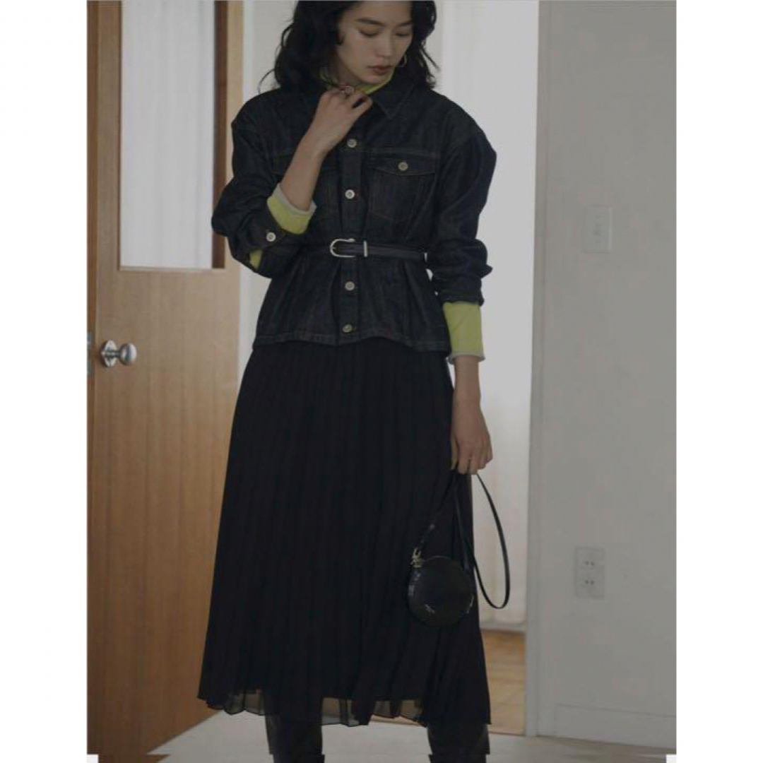 Ameri VINTAGE(アメリヴィンテージ)の＊美品＊ アメリ DENIM JACKET PLEATS DRESS レディースのワンピース(ロングワンピース/マキシワンピース)の商品写真