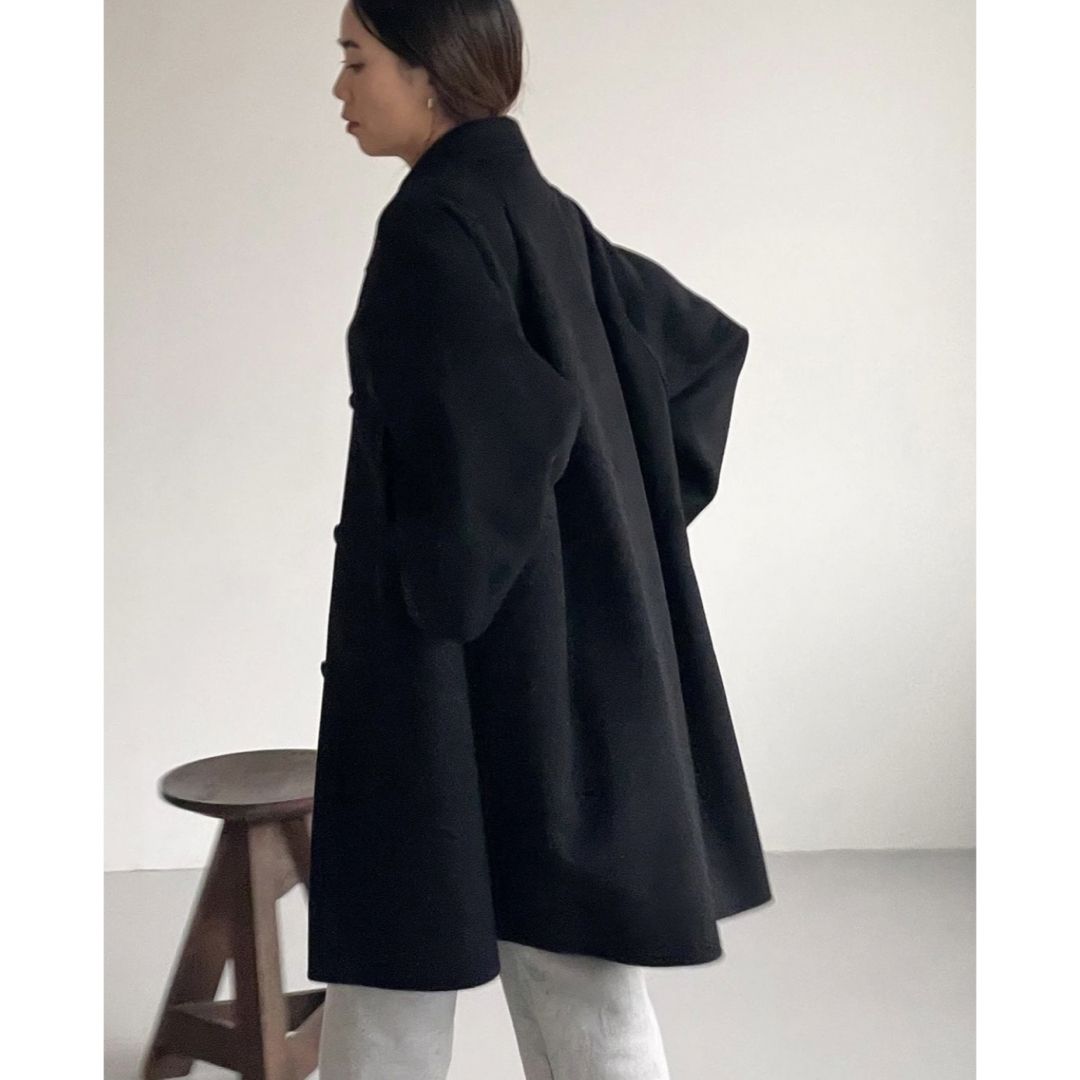 varet street  BACK TUCK COAT