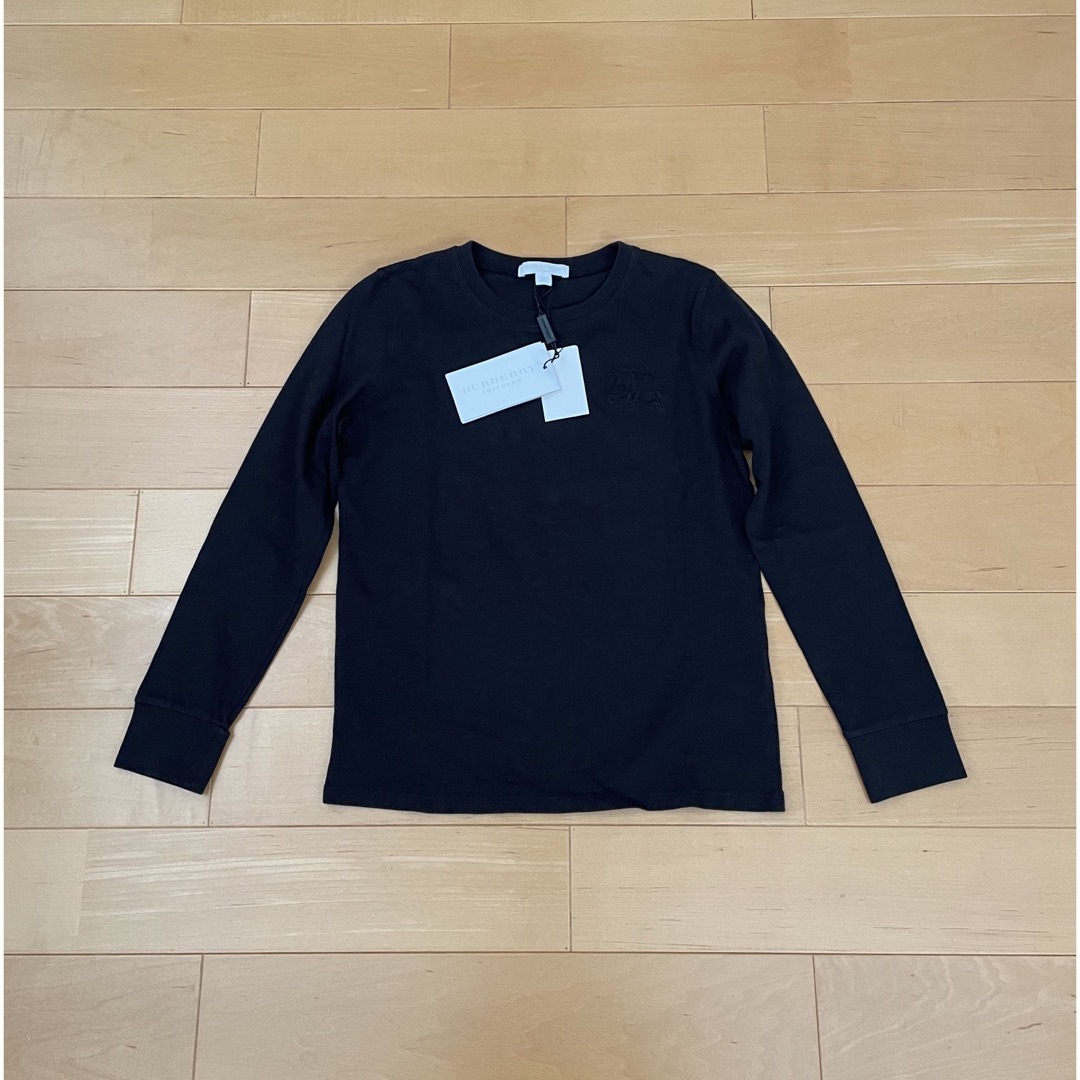 BURBERRY - 【新品】バーバリーキッズ☆長袖Tシャツ(10Y)の+