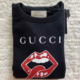 Gucci - 【新品】【定価132000円】グッチ プルオーバー リップロゴ ...