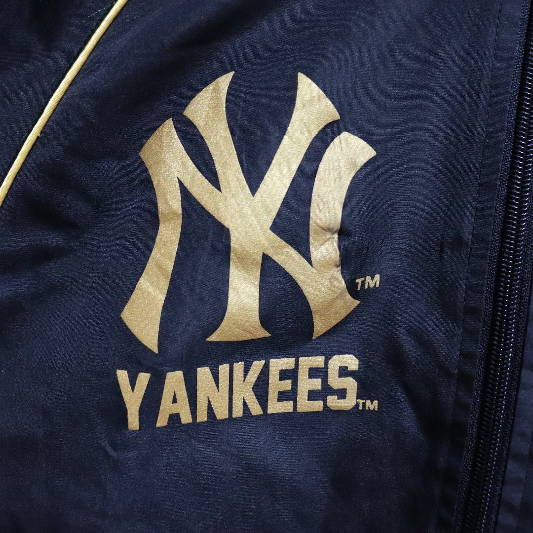 MLB(メジャーリーグベースボール)のMLB　古着　ウィンドブレーカー　ニューヨークヤンキース　メジャーリーグ　M メンズのジャケット/アウター(その他)の商品写真