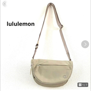 lululemon - 【新品】lululemon Get Centered Crop Hoodieの通販 by ...