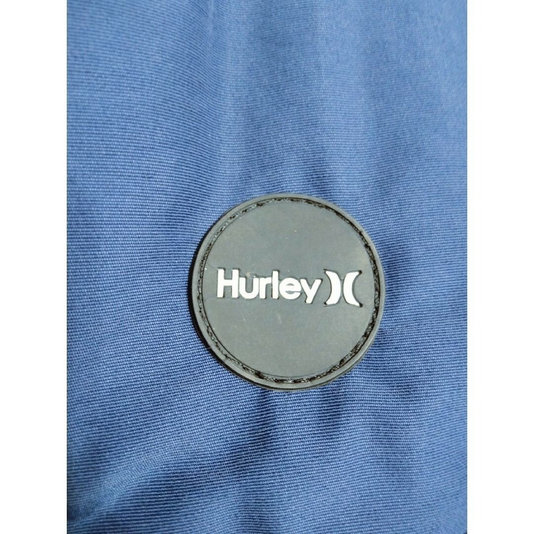 Hurley(ハーレー)のHurley ハーレー リバーシブル ベスト ヒョウ柄 メンズのジャケット/アウター(ダウンベスト)の商品写真