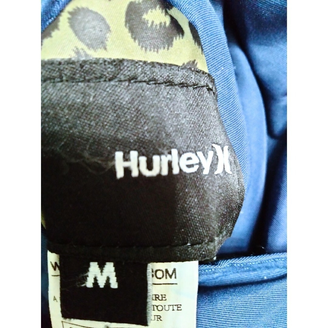 Hurley(ハーレー)のHurley ハーレー リバーシブル ベスト ヒョウ柄 メンズのジャケット/アウター(ダウンベスト)の商品写真