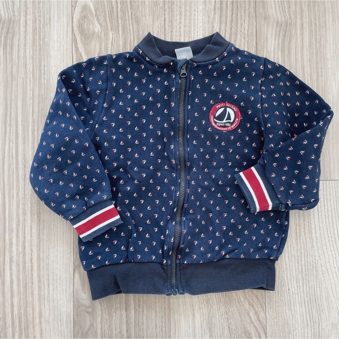 PETIT BATEAU(プチバトー)のPETIT BATEAU / ヨット柄 スウェット カーディガン キッズ/ベビー/マタニティのキッズ服男の子用(90cm~)(カーディガン)の商品写真