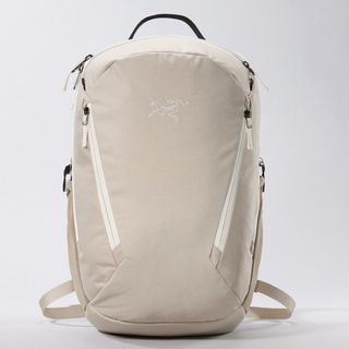 ARC'TERYX BEAMS Mantis 26 Backpack 白