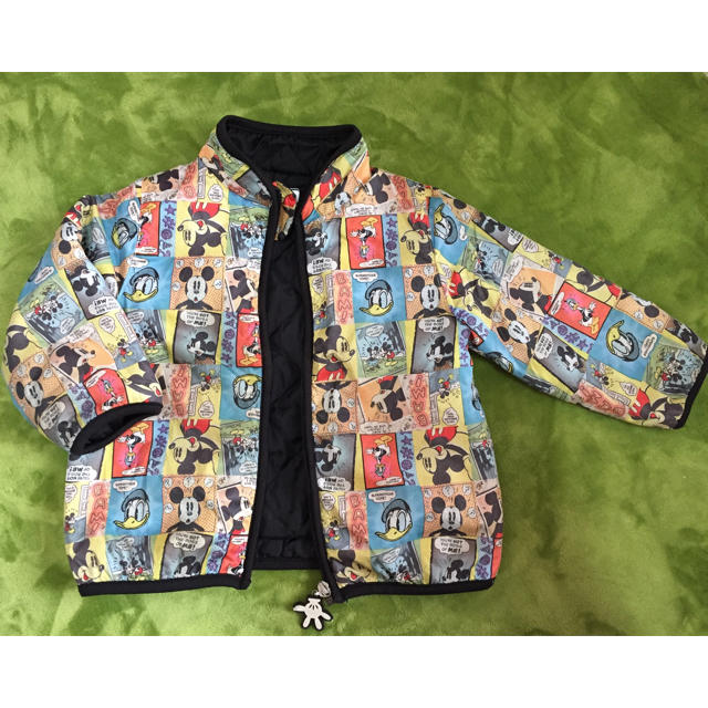 Disney(ディズニー)のディズニー ミッキー アウター size95 キッズ/ベビー/マタニティのキッズ服男の子用(90cm~)(ジャケット/上着)の商品写真