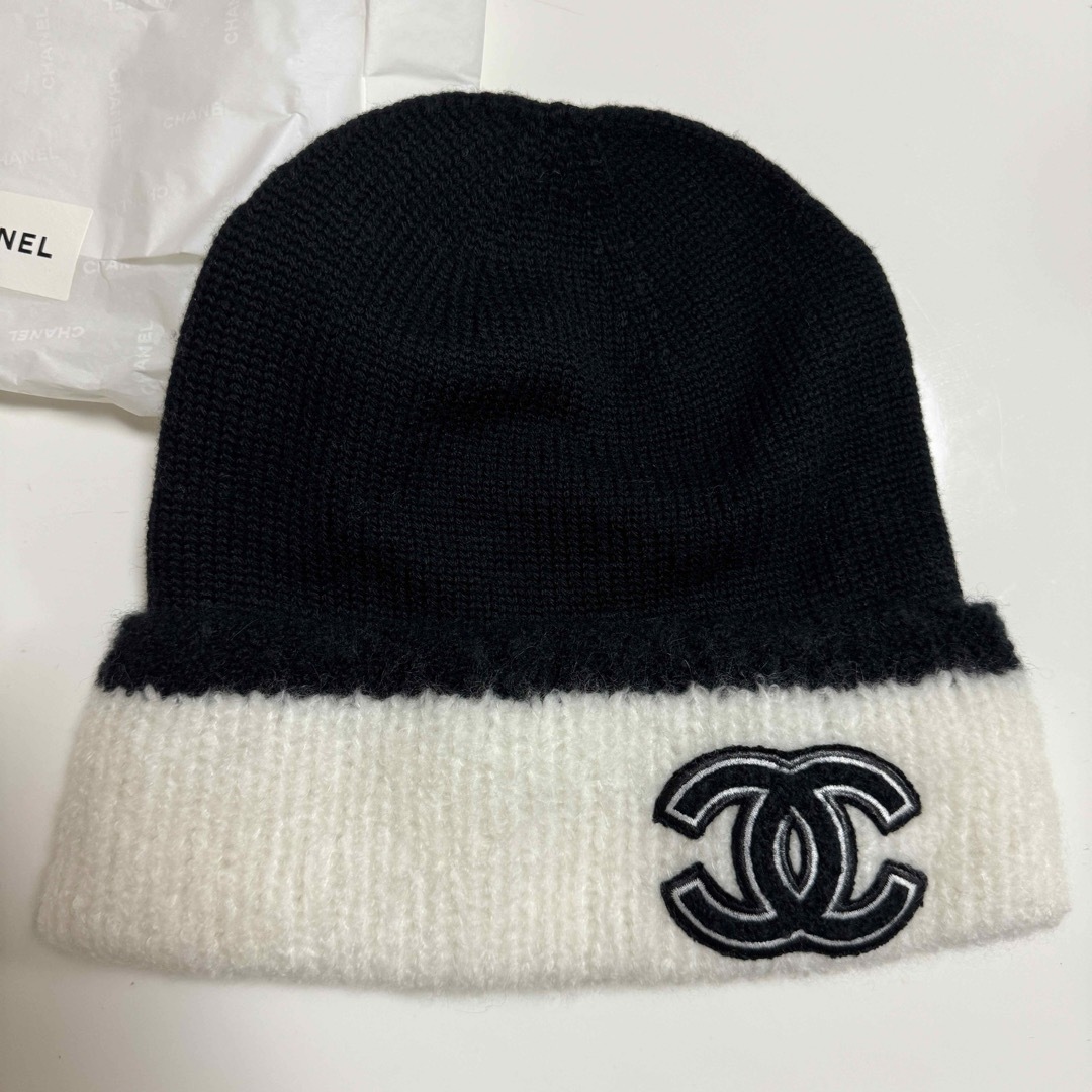 CHANEL(シャネル)のレア　CHANEL ニット帽 レディースの帽子(ニット帽/ビーニー)の商品写真