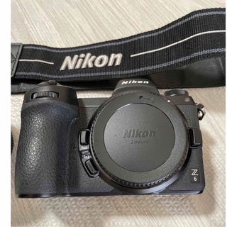 ニコン(Nikon)のカエル様専用　Nikon ミラーレスカメラ　z6 (ミラーレス一眼)