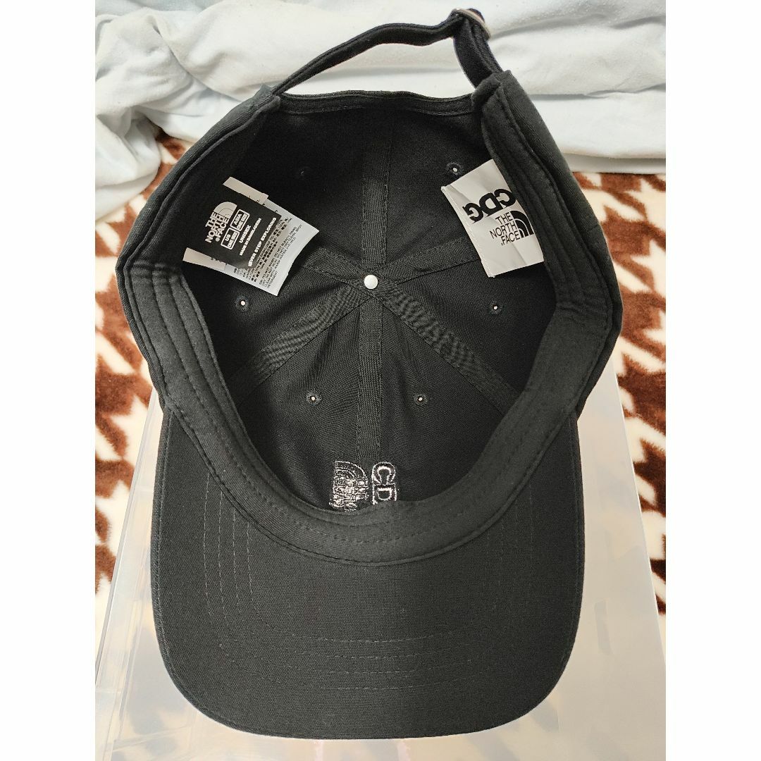 CDG（COMME des GARÇONS）(シーディージー)のThe North Face x CDG Norm Hat Black キャップ メンズの帽子(キャップ)の商品写真