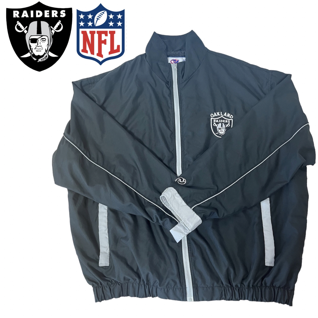 NFL オークランド レイダース　ナイロンジャケット  古着　XXLサイズ メンズのジャケット/アウター(ナイロンジャケット)の商品写真